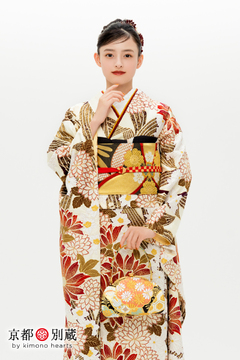 KM-15　大峰ユリホ 　菊　水仙　白　赤　伝統古典　振袖　成人の日　成人式　二十歳の集い　京都別蔵　五条　横浜