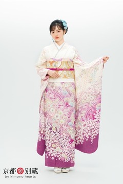 CO-106　竹下優名　白　紫　藤色　辻が花　友禅　絞り　振袖　成人の日　成人式　京都別蔵　横浜別蔵　表参道志染庵