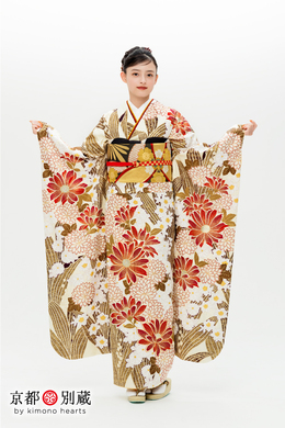 KM-15　大峰ユリホ 　菊　水仙　白　赤　伝統古典　振袖　成人の日　成人式　二十歳の集い　京都別蔵　五条　横浜