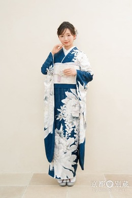 KH-577　本間愛波　花　青　伝統古典　振袖　成人の日　成人式　二十歳の集い　京都別蔵　五条　横浜