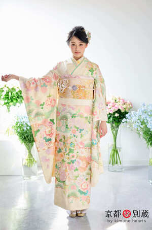 別蔵の振袖｜成人式振袖レンタル・購入や卒業式袴は京都別蔵 by kimono