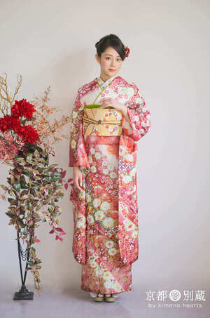 別蔵の振袖｜成人式振袖レンタル・購入や卒業式袴は京都別蔵 by kimono