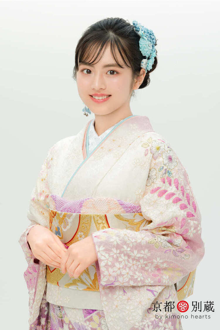 CO-106　竹下優名　白　紫　藤色　辻が花　友禅　絞り　振袖　成人の日　成人式　京都別蔵　横浜別蔵　表参道志染庵