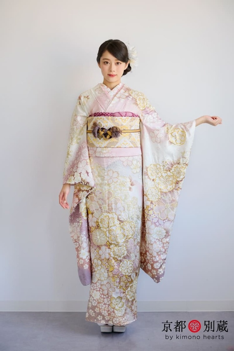 CO-140　佐藤不二子　藤色　薄ピンク　辻が花　絞り染め　金彩　花　振袖　成人の日　成人式　京都別蔵　横浜別蔵　表参道志染庵