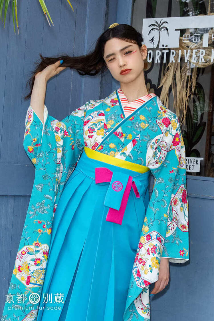 水色　空色　青緑　派手　POP　総柄　ブリッジマン遊七 【卒業式の袴レンタル】【京都五条別蔵】 【横浜別蔵】 【表参道志染庵】　袴　卒業式　卒業袴　