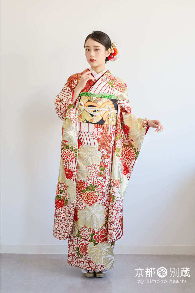 KH-339　佐藤不二子　菊　縞　花　振袖　成人の日　成人式　京都別蔵　横浜別蔵　表参道志染庵