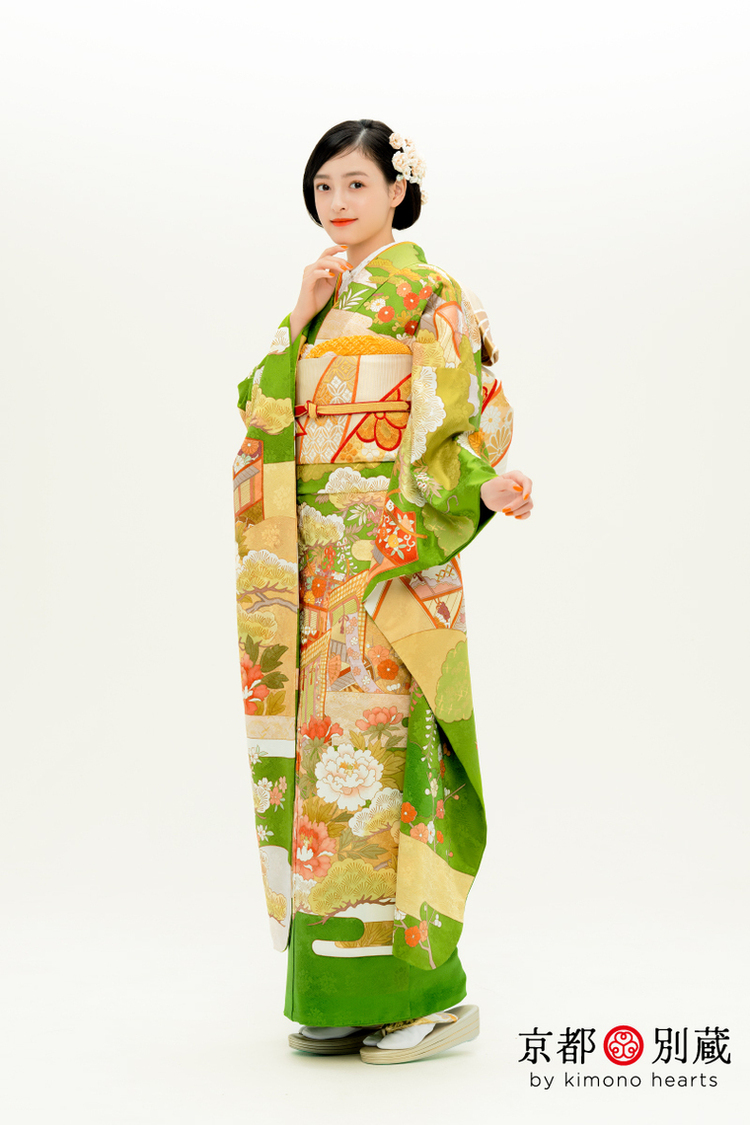 大峰ユリホ 　黄緑色　御所車　瑞雲　松　牡丹　伝統古典　振袖　成人の日　成人式　二十歳の集い　京都別蔵　五条　横浜